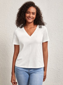 Camiseta Feminina Com Decote Em V - Maharu